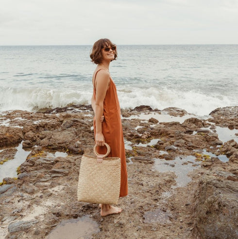 Sun-Seeker Straw Crossbody Beach Bag - Leah - Straw